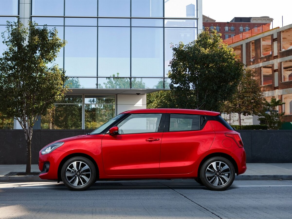 Suzuki Swift V Хэтчбек 5 дв. — фото 2