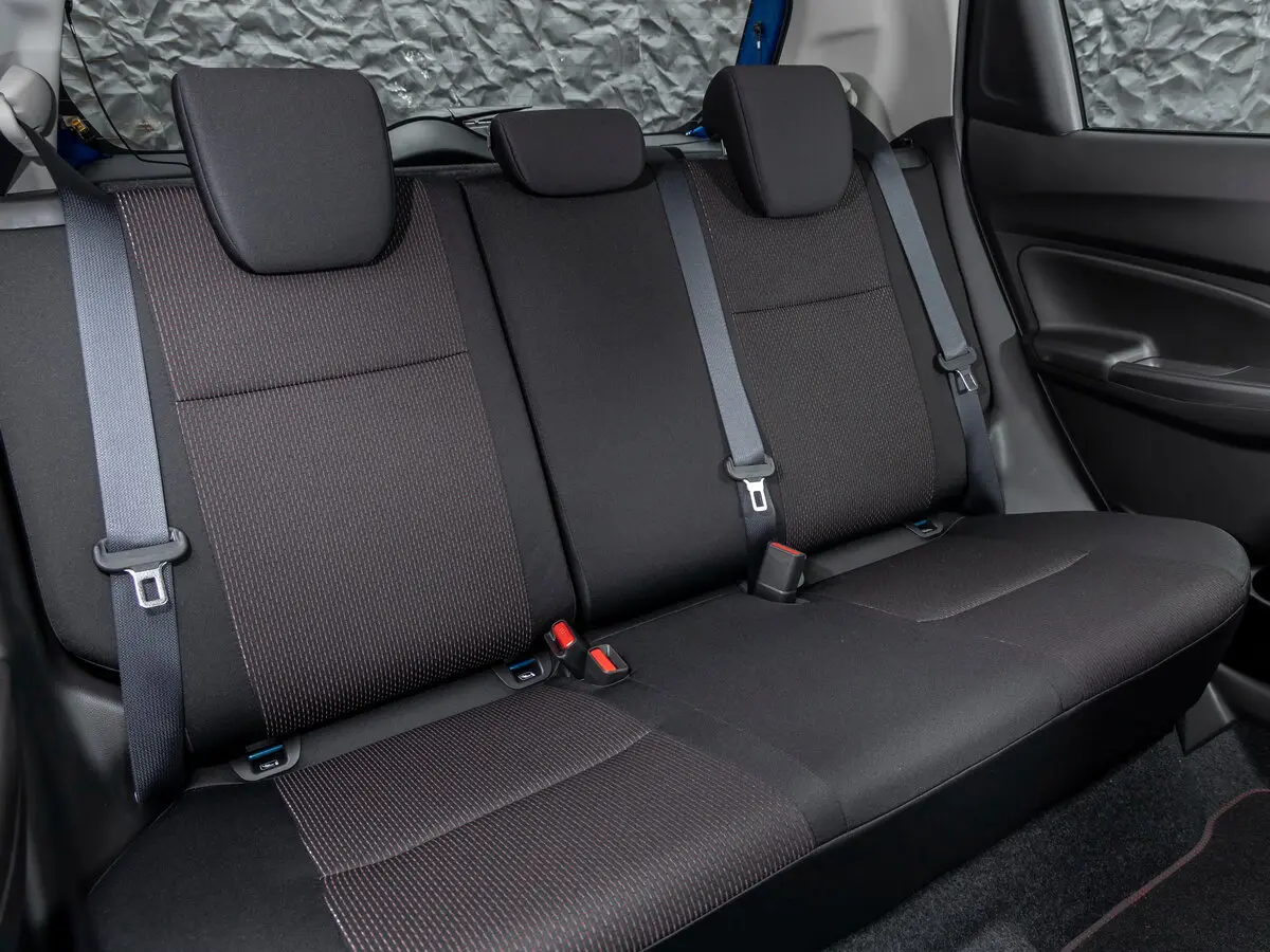 Suzuki Swift V Хэтчбек 5 дв. — photo 11