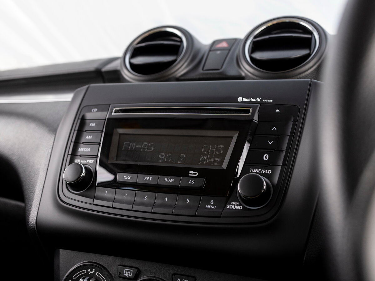 Suzuki Swift V Хэтчбек 5 дв. — фото 17