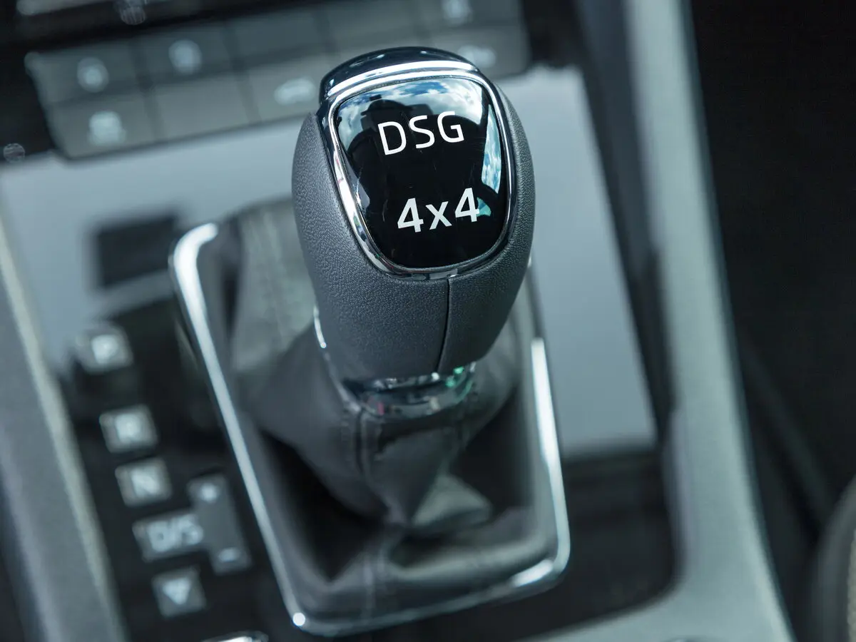 Skoda Octavia III (A7) Рестайлинг Универсал 5 дв. Scout — сүрөт 10