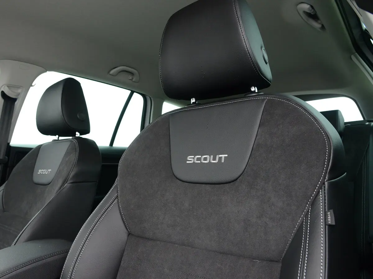 Skoda Octavia III (A7) Рестайлинг Универсал 5 дв. Scout — сүрөт 16
