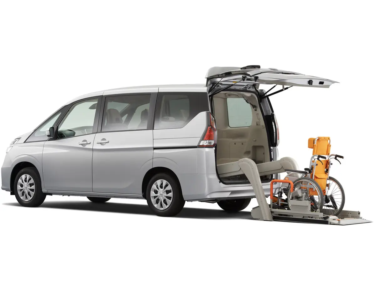 Nissan Serena V (C27) Минивэн — фото 8