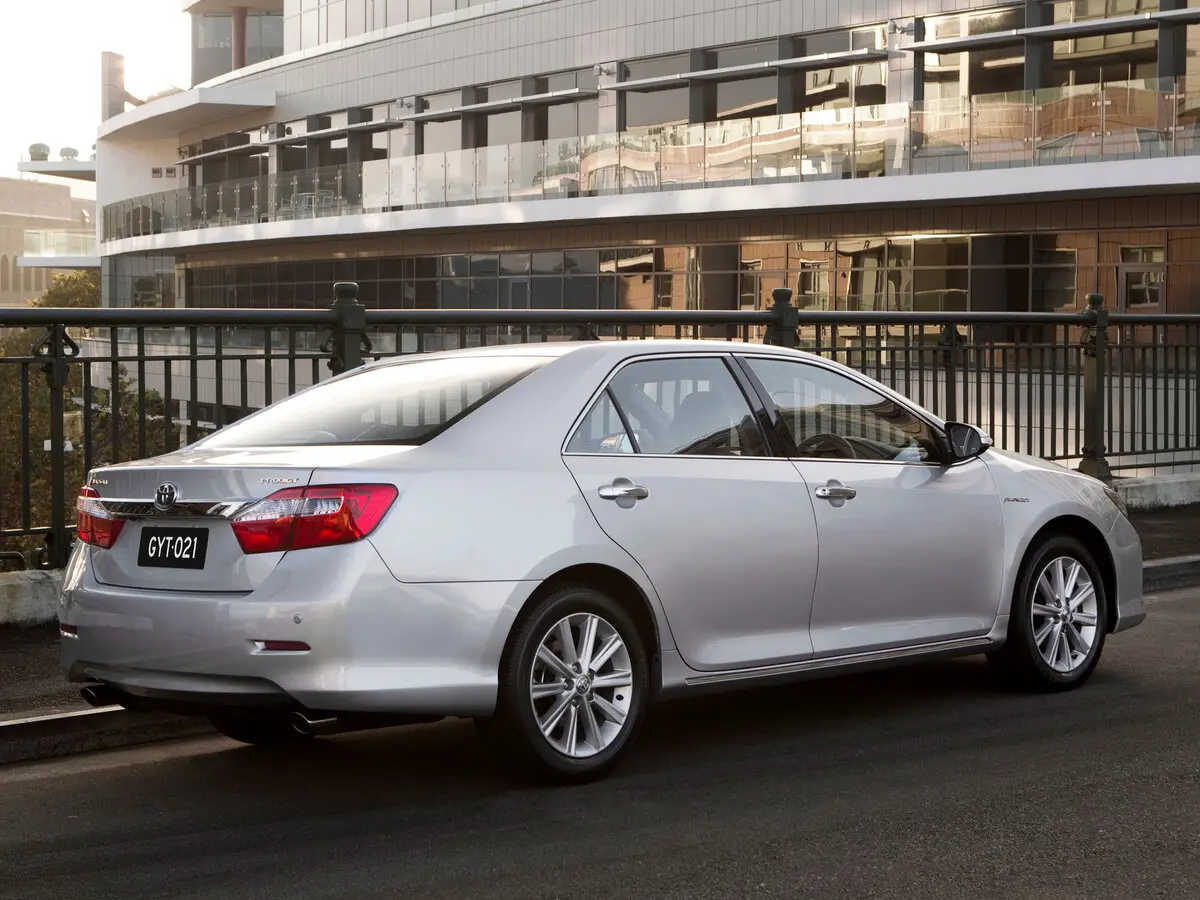 Toyota Aurion II Седан — сүрөт 2