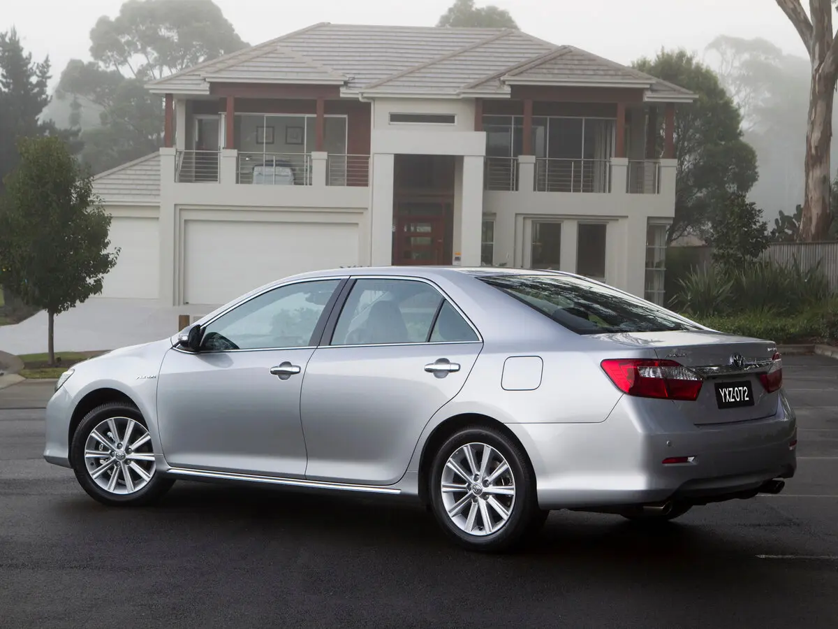Toyota Aurion II Седан — сүрөт 3