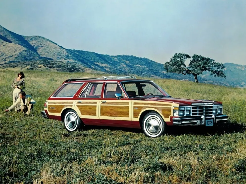 Chrysler LeBaron I Универсал 5 дв. — сүрөт 2