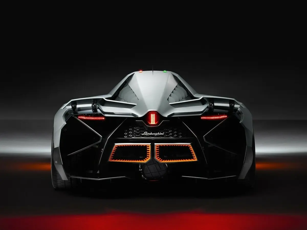 Lamborghini Egoista I Купе — сүрөт 4