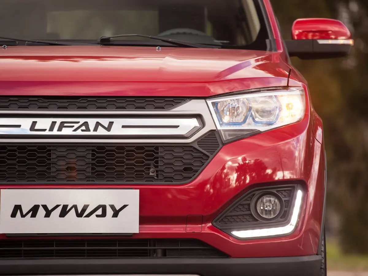 Lifan Myway 2016 – 2020 Внедорожник 5 дв. — сүрөт 12