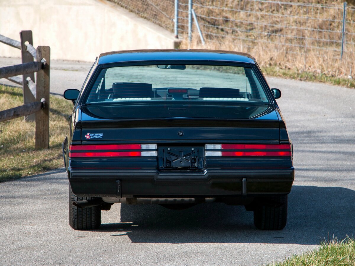 Buick Regal II Купе — фото 4