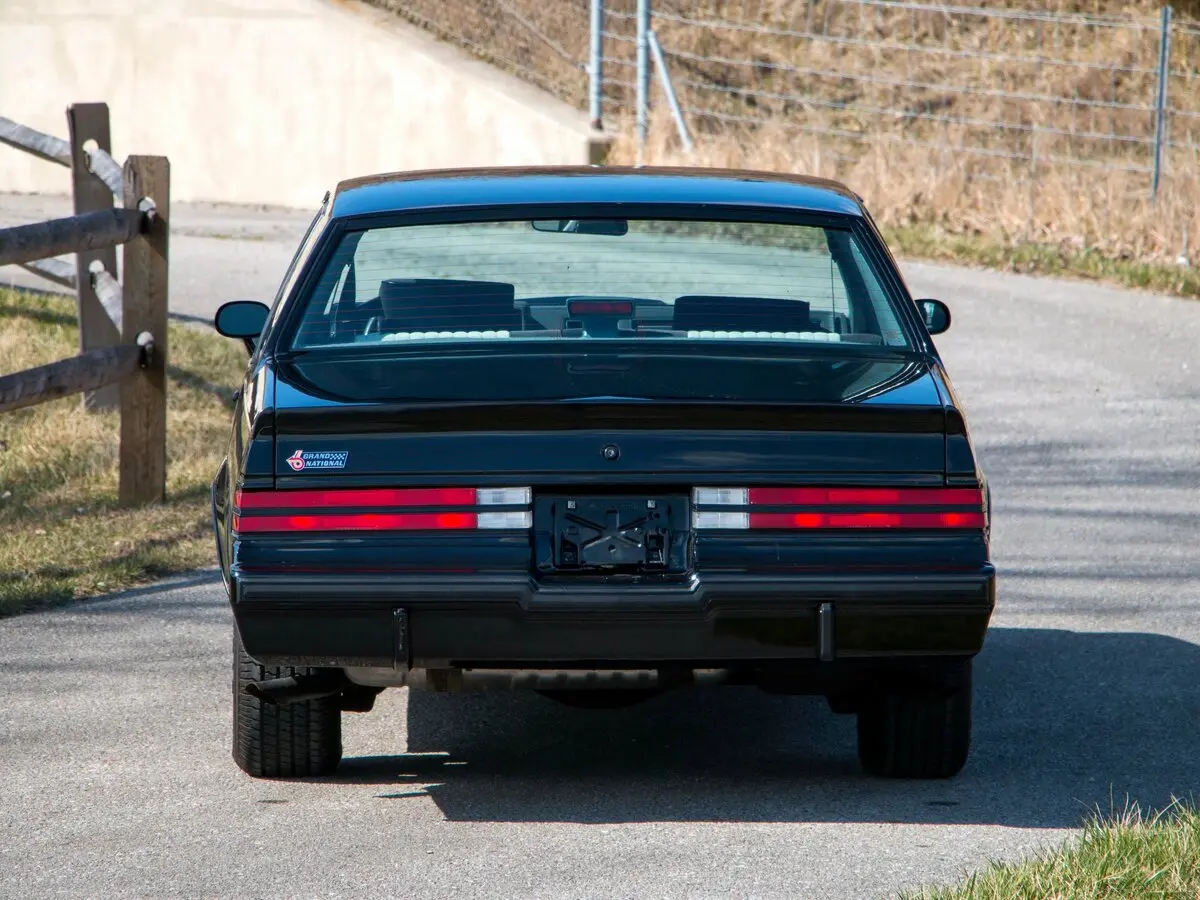 Buick Regal II Купе — сүрөт 4