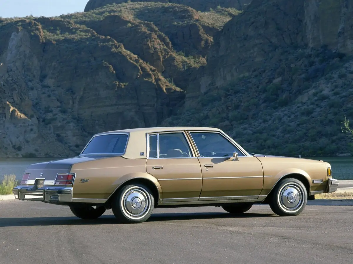 Buick Regal II Седан — сүрөт 4