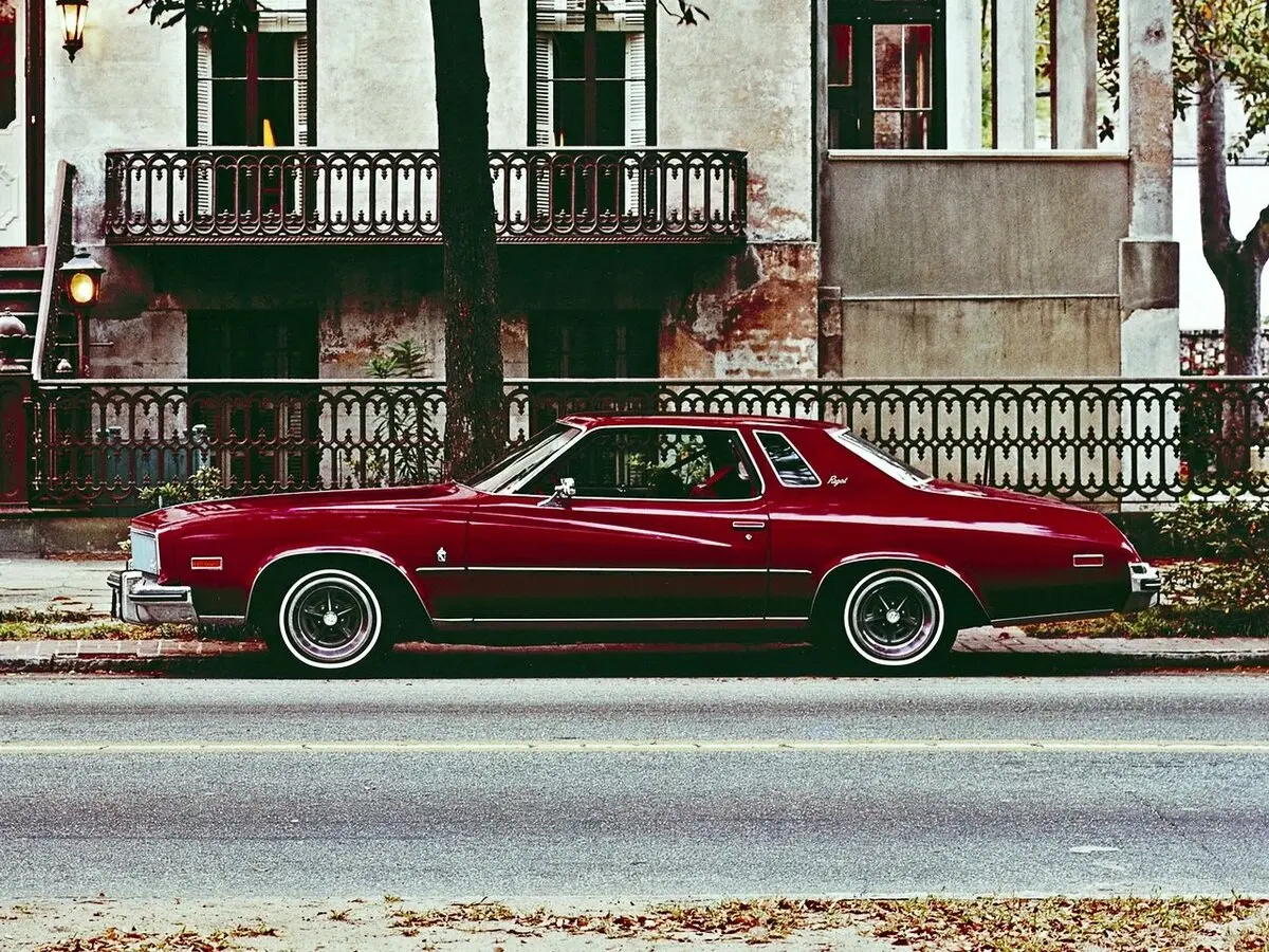 Buick Regal I Купе — сүрөт 2