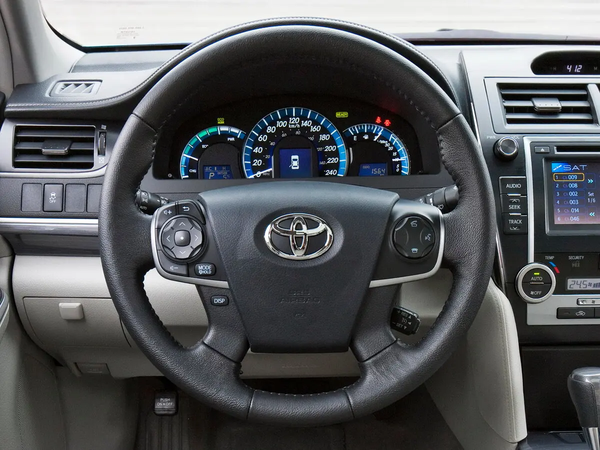 Toyota Camry VII (XV50) Седан US Market — сүрөт 8