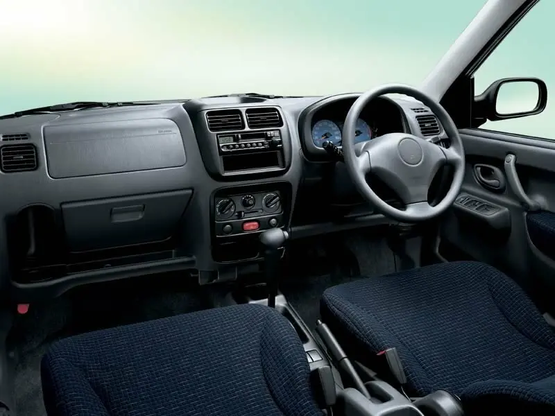 Suzuki Swift I (Japan) Хэтчбек 5 дв. — photo 4