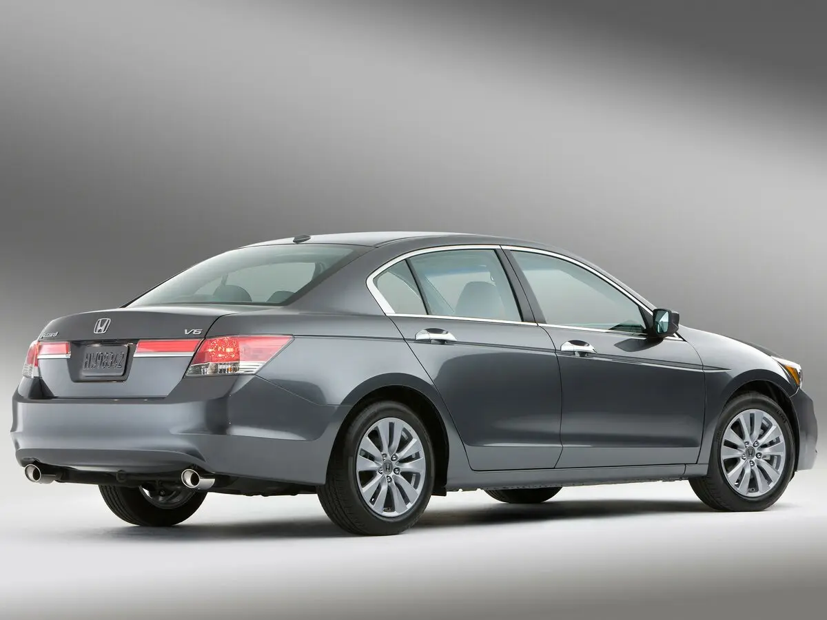 Honda Accord VIII Рестайлинг Седан US Market — фото 5
