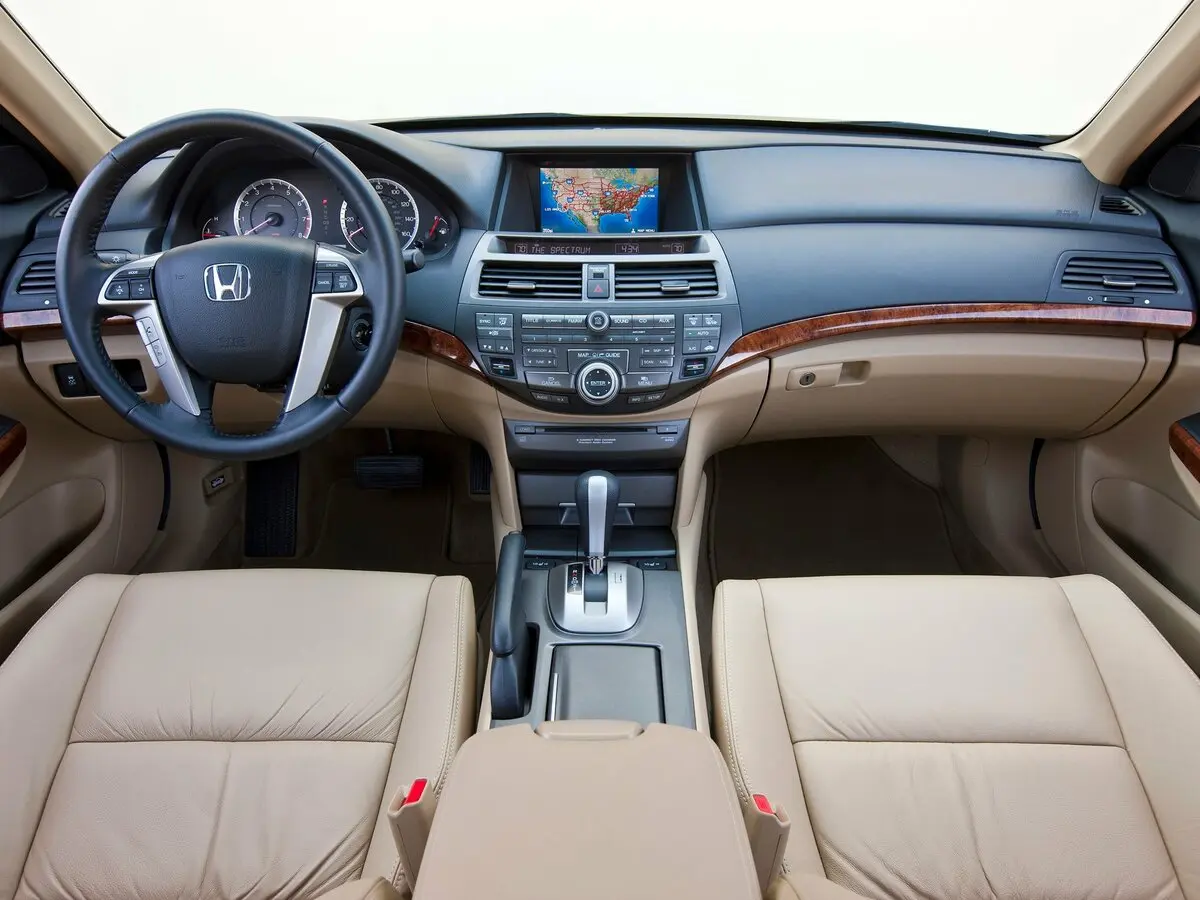 Honda Accord VIII Рестайлинг Седан US Market — фото 6