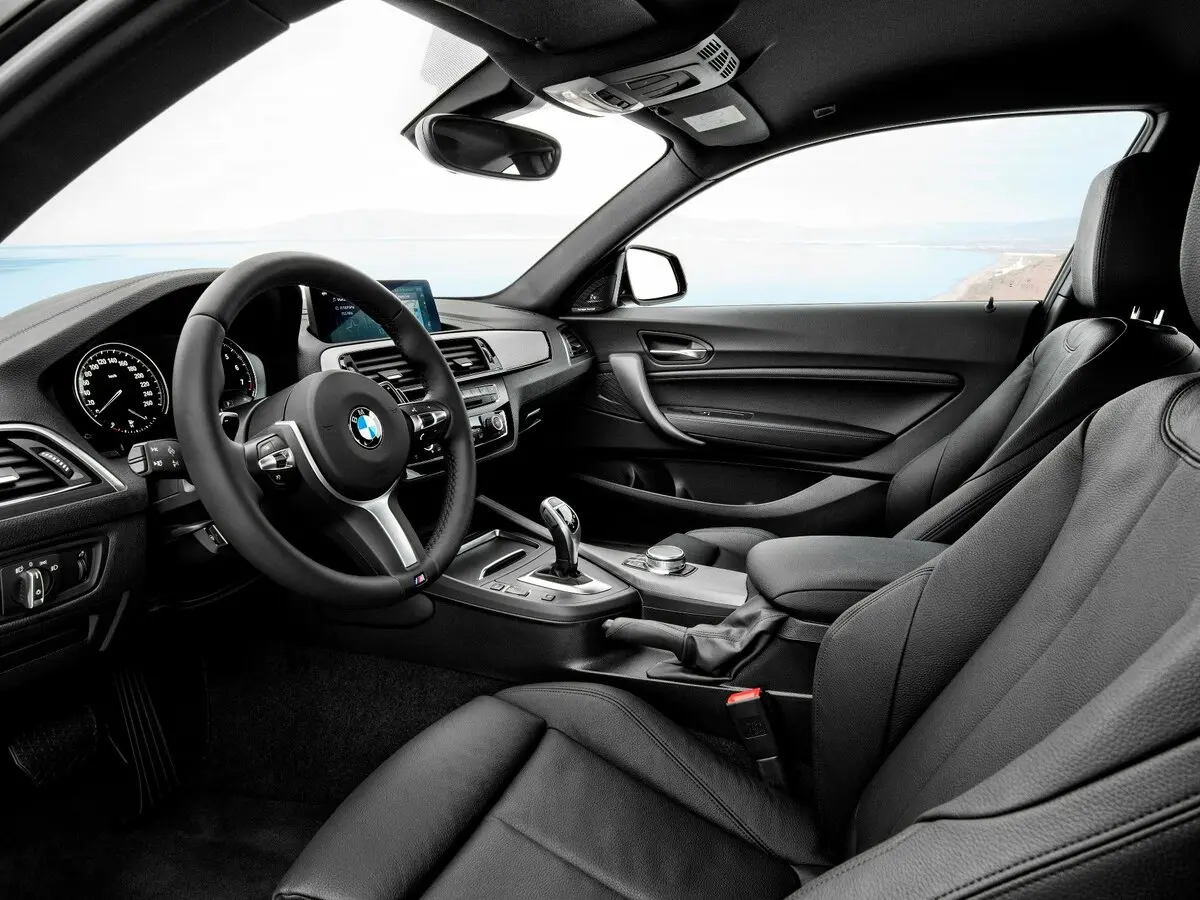 BMW 2 серии F22 Рестайлинг Купе — сүрөт 6
