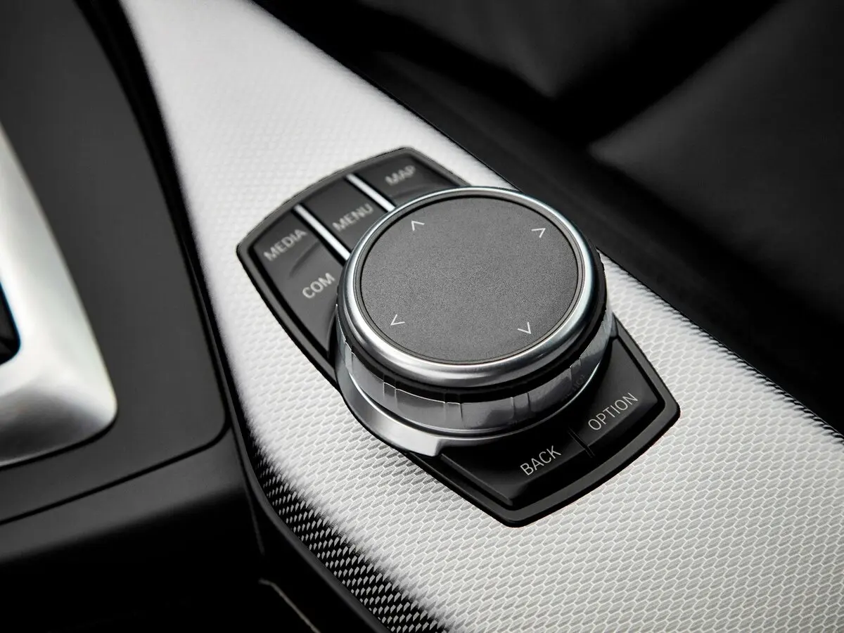 BMW 2 серии F22 Рестайлинг Купе — сүрөт 12
