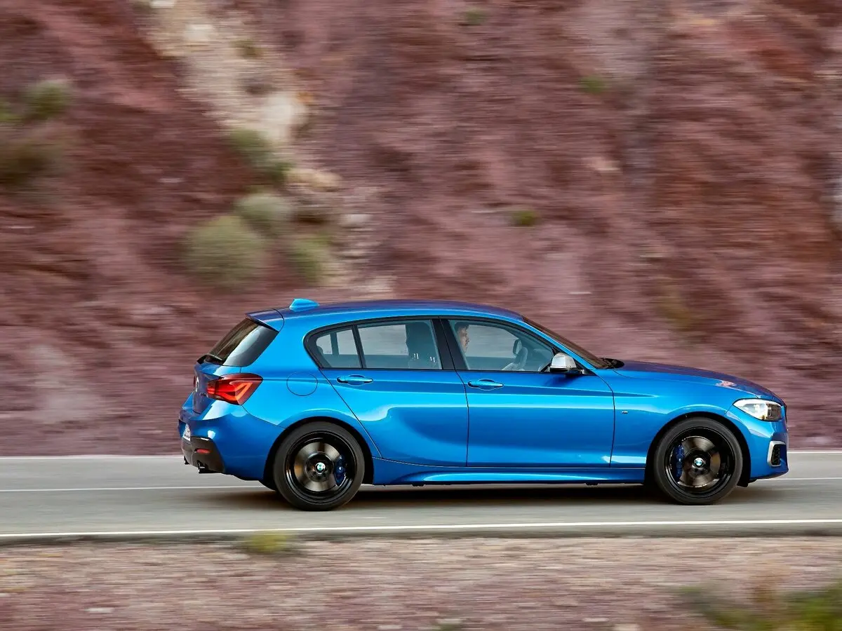 BMW 1 серии II (F20/F21) Рестайлинг 2 Хэтчбек 5 дв. — сүрөт 2