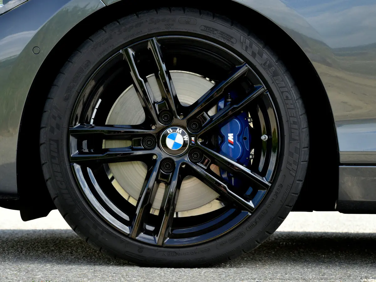 BMW 1 серии II (F20/F21) Рестайлинг 2 Хэтчбек 5 дв. — сүрөт 19