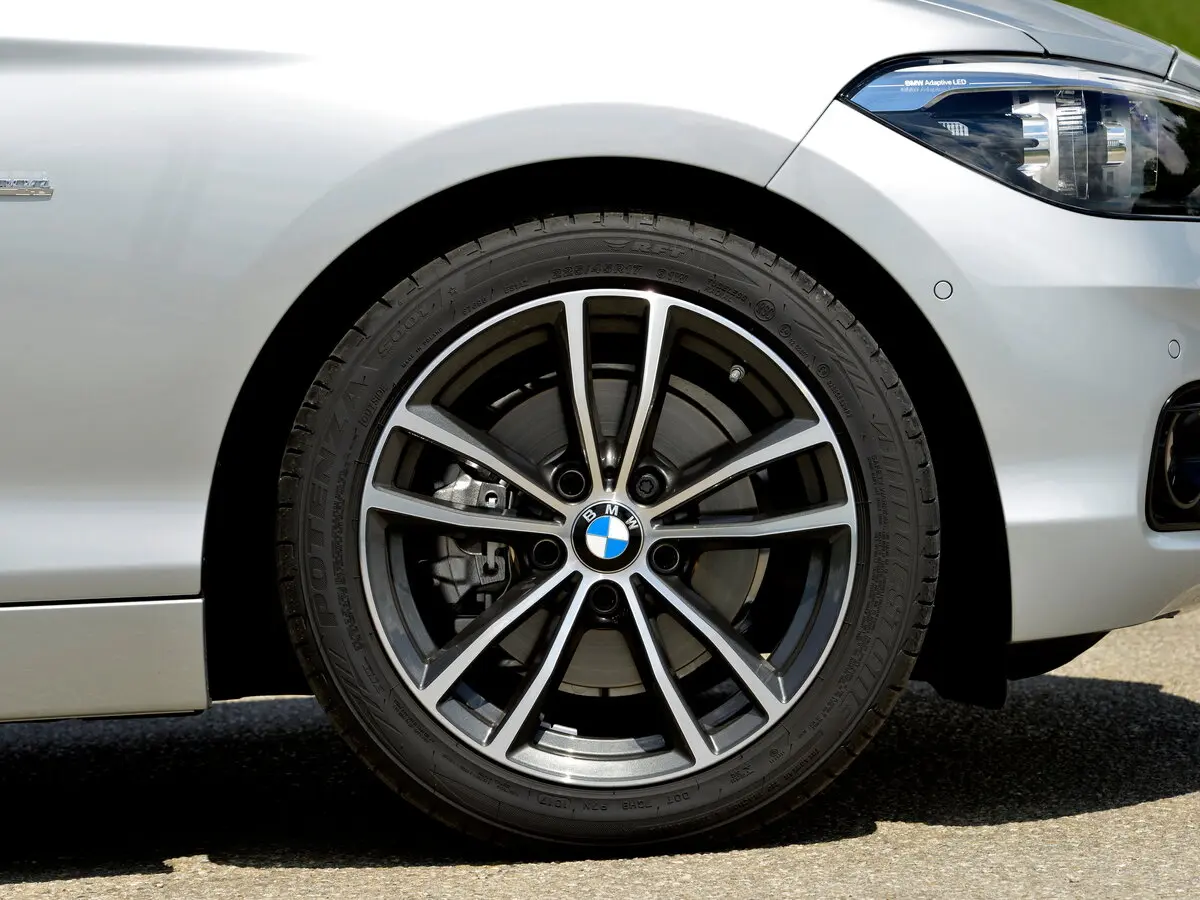 BMW 1 серии II (F20/F21) Рестайлинг 2 Хэтчбек 3 дв. — сүрөт 13