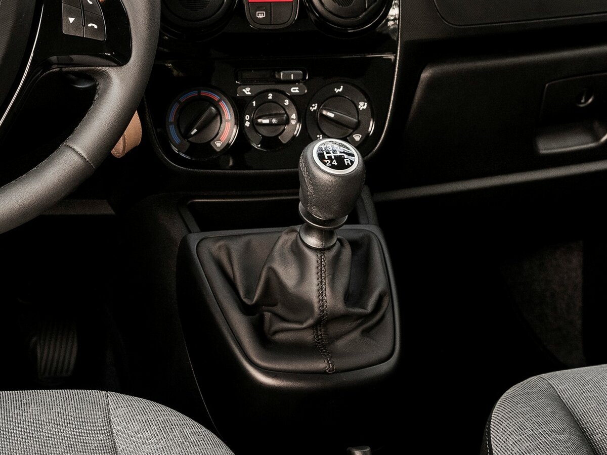 Fiat Qubo I Рестайлинг Компактвэн — фото 11