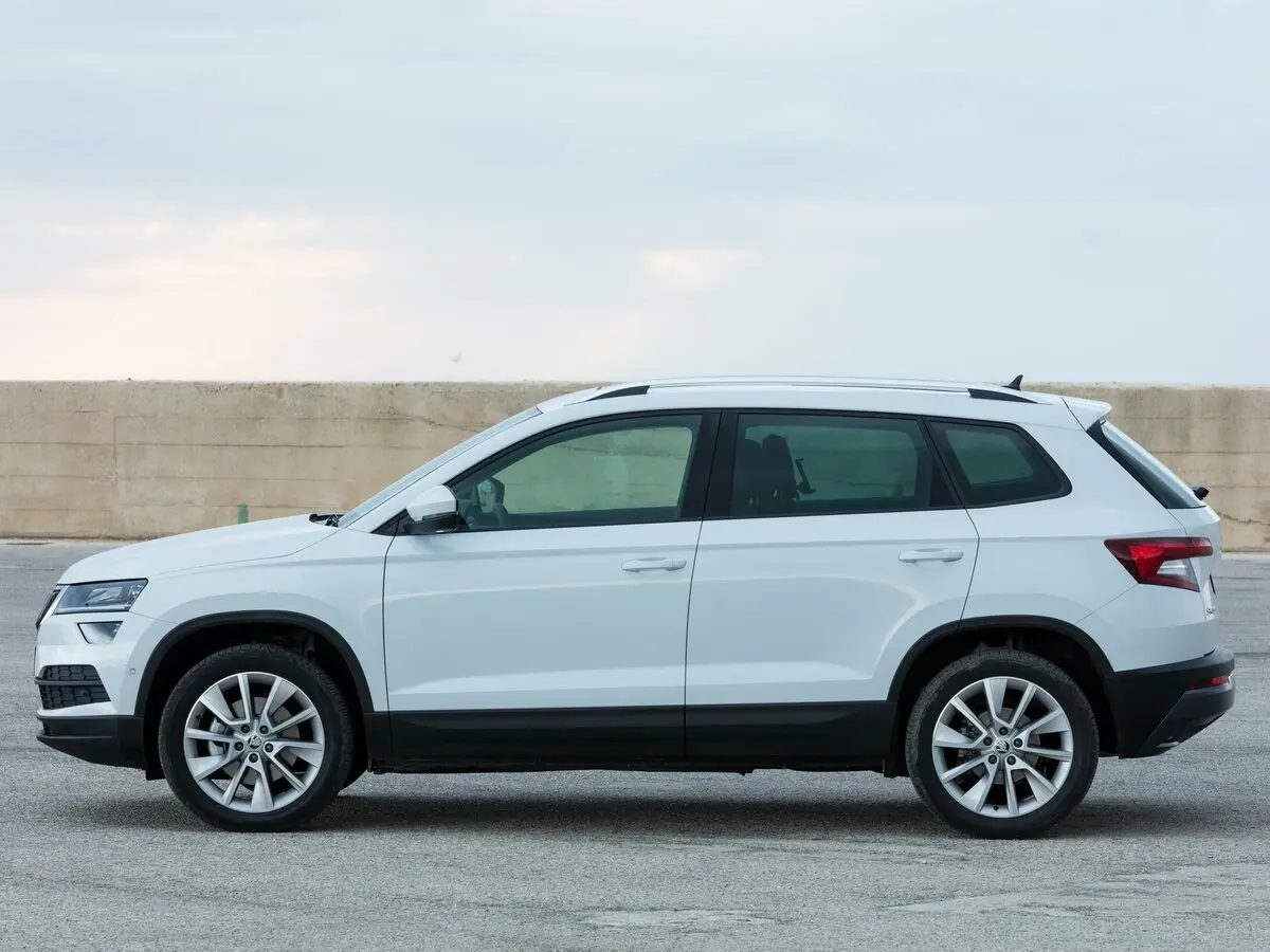 Skoda Karoq I Внедорожник 5 дв. — фото 2