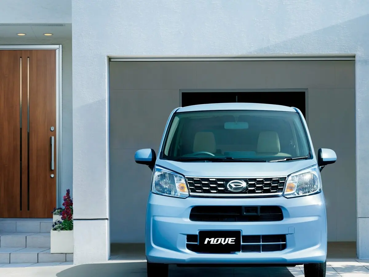 Daihatsu Move VI Микровэн — photo 3