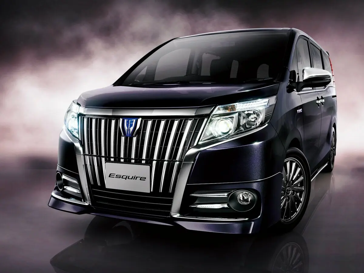 Toyota Esquire I Минивэн — фото 2
