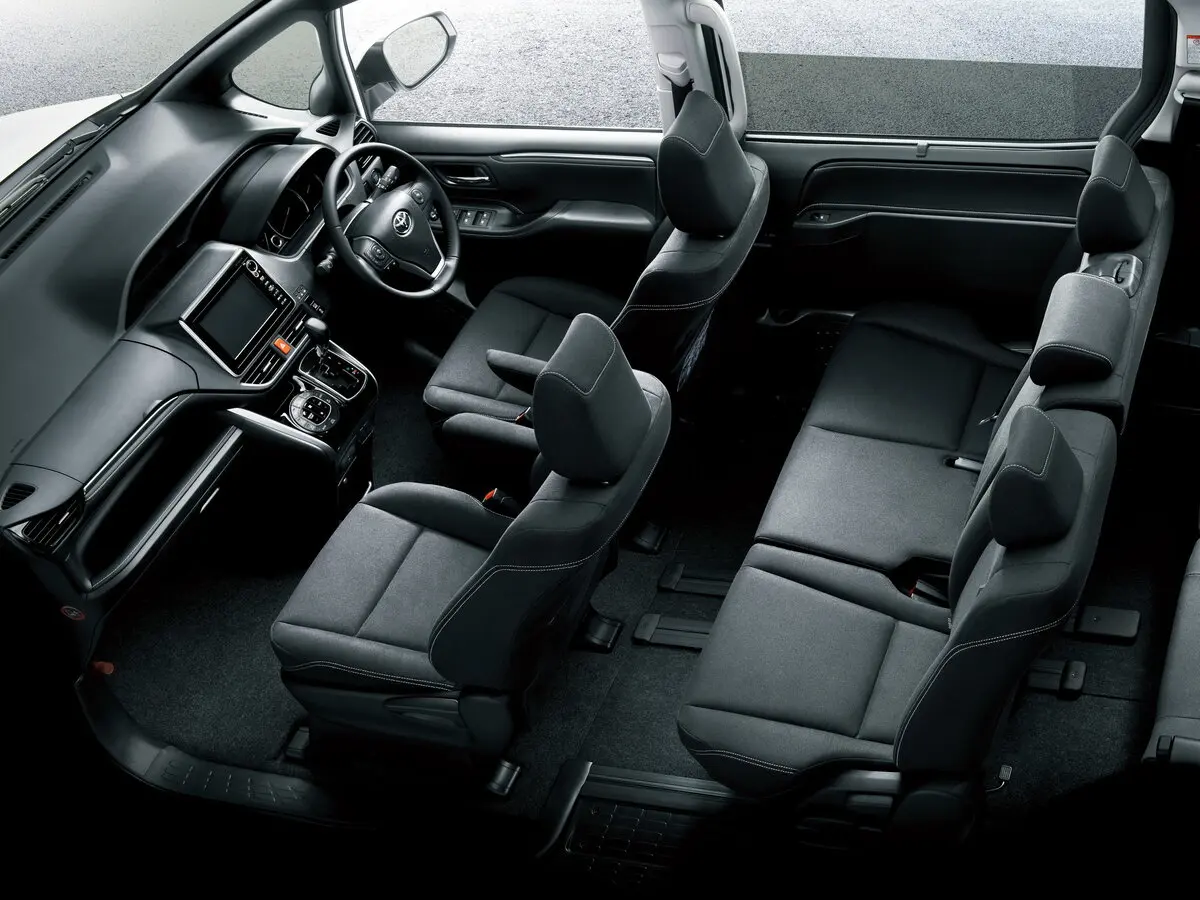 Toyota Esquire I Минивэн — фото 7
