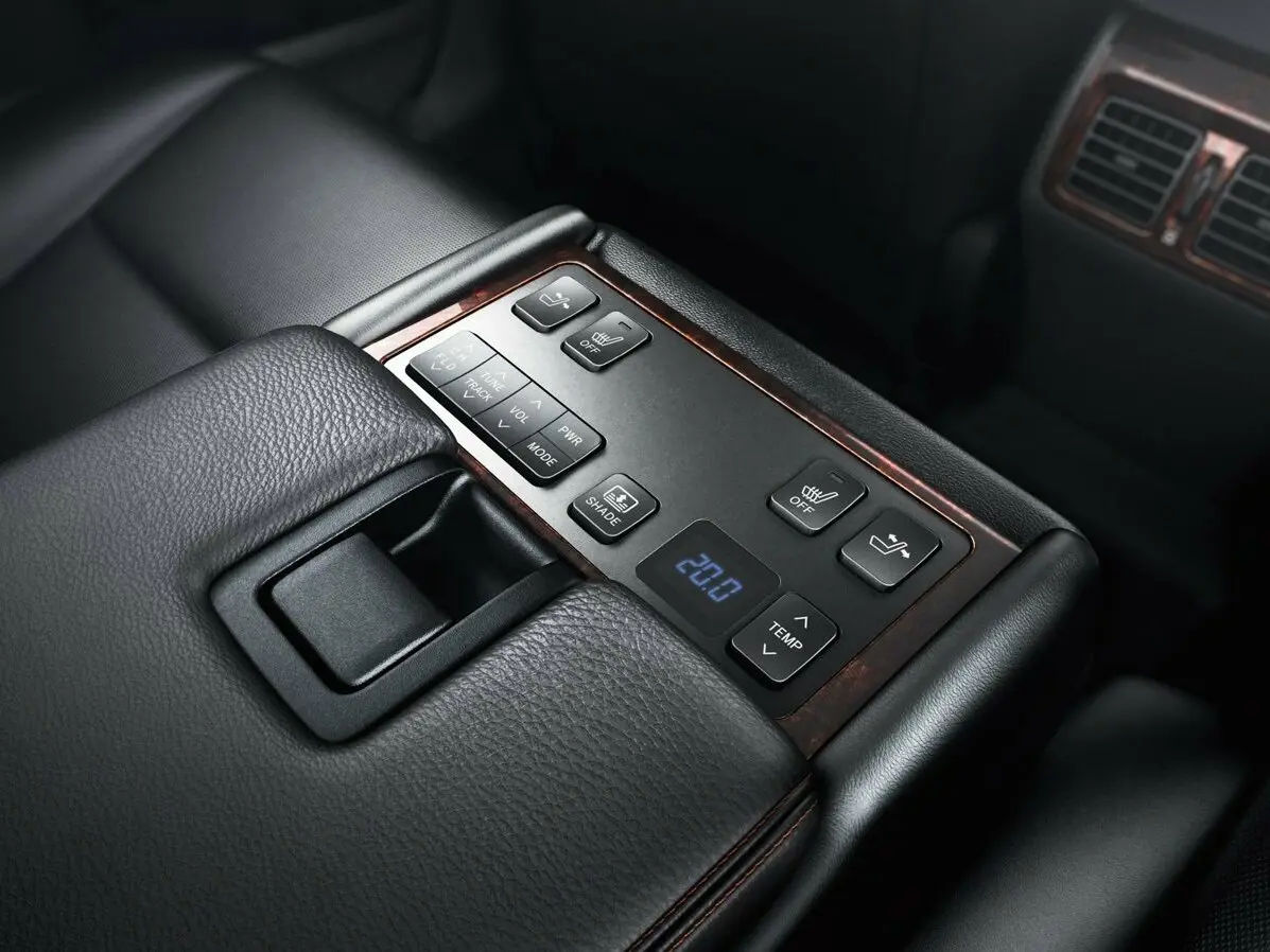 Toyota Camry VII (XV50) Рестайлинг 2 Седан — сүрөт 13