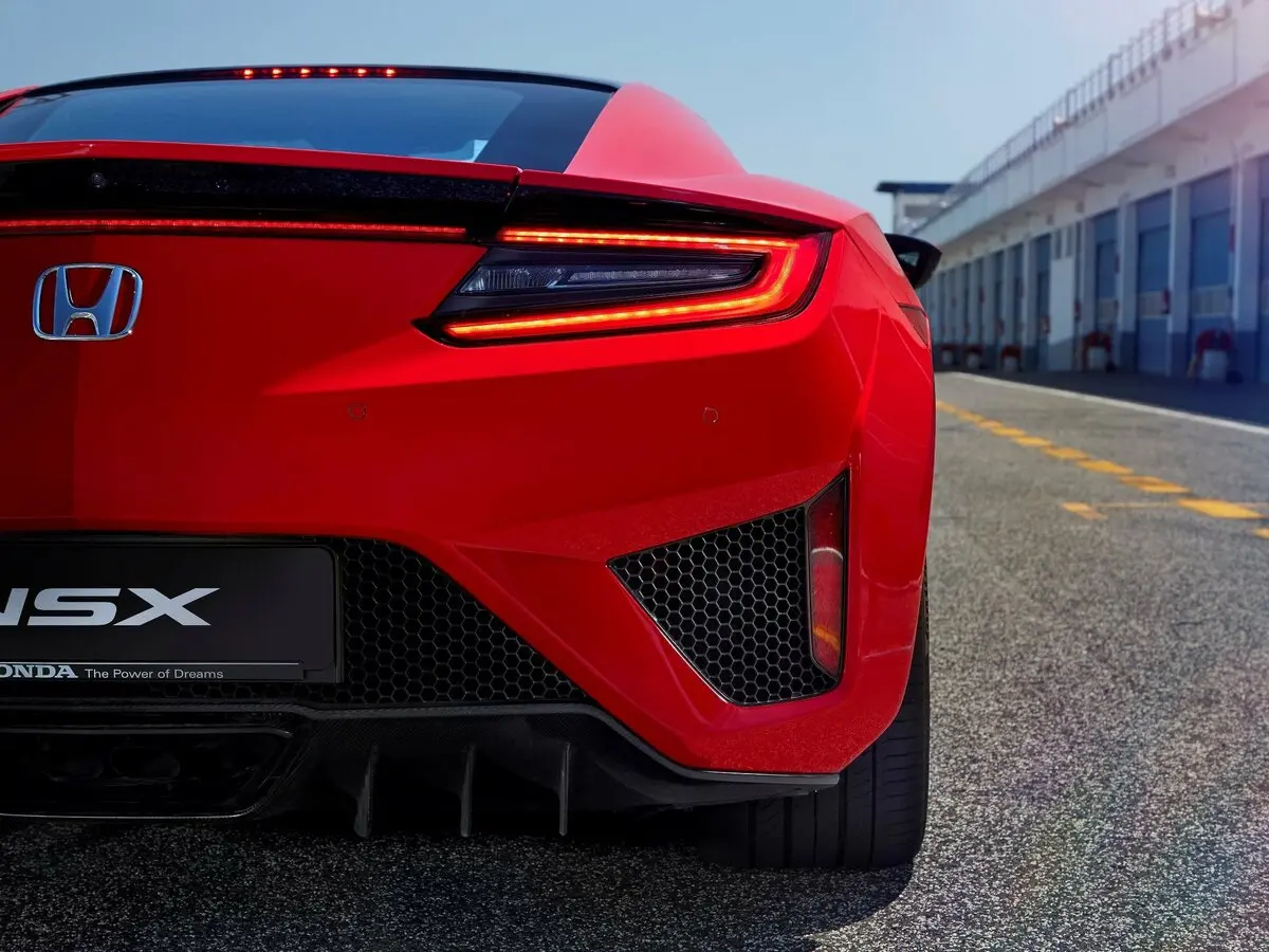 Honda NSX II Купе — photo 10