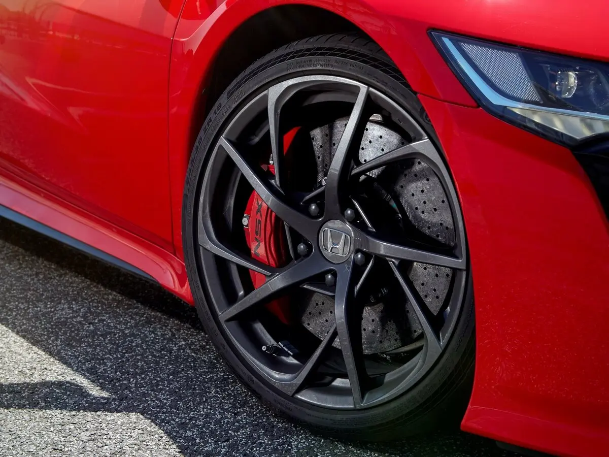 Honda NSX II Купе — photo 13