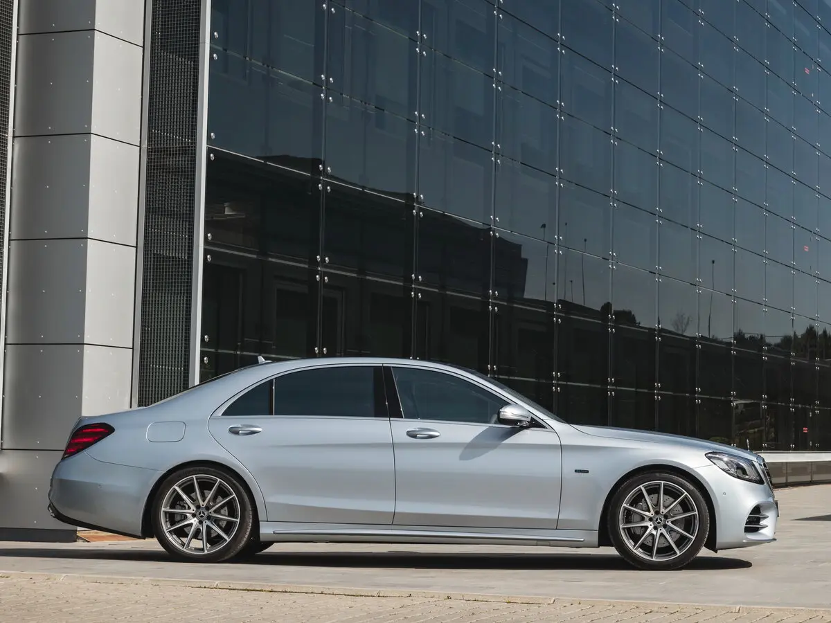 Mercedes-Benz S-Класс VI (W222, C217) Рестайлинг Седан Long — фото 2