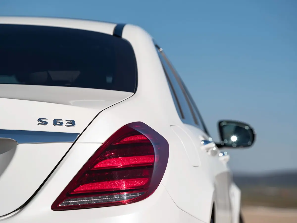 Mercedes-Benz S-Класс AMG III (W222, C217) Рестайлинг Седан — сүрөт 11