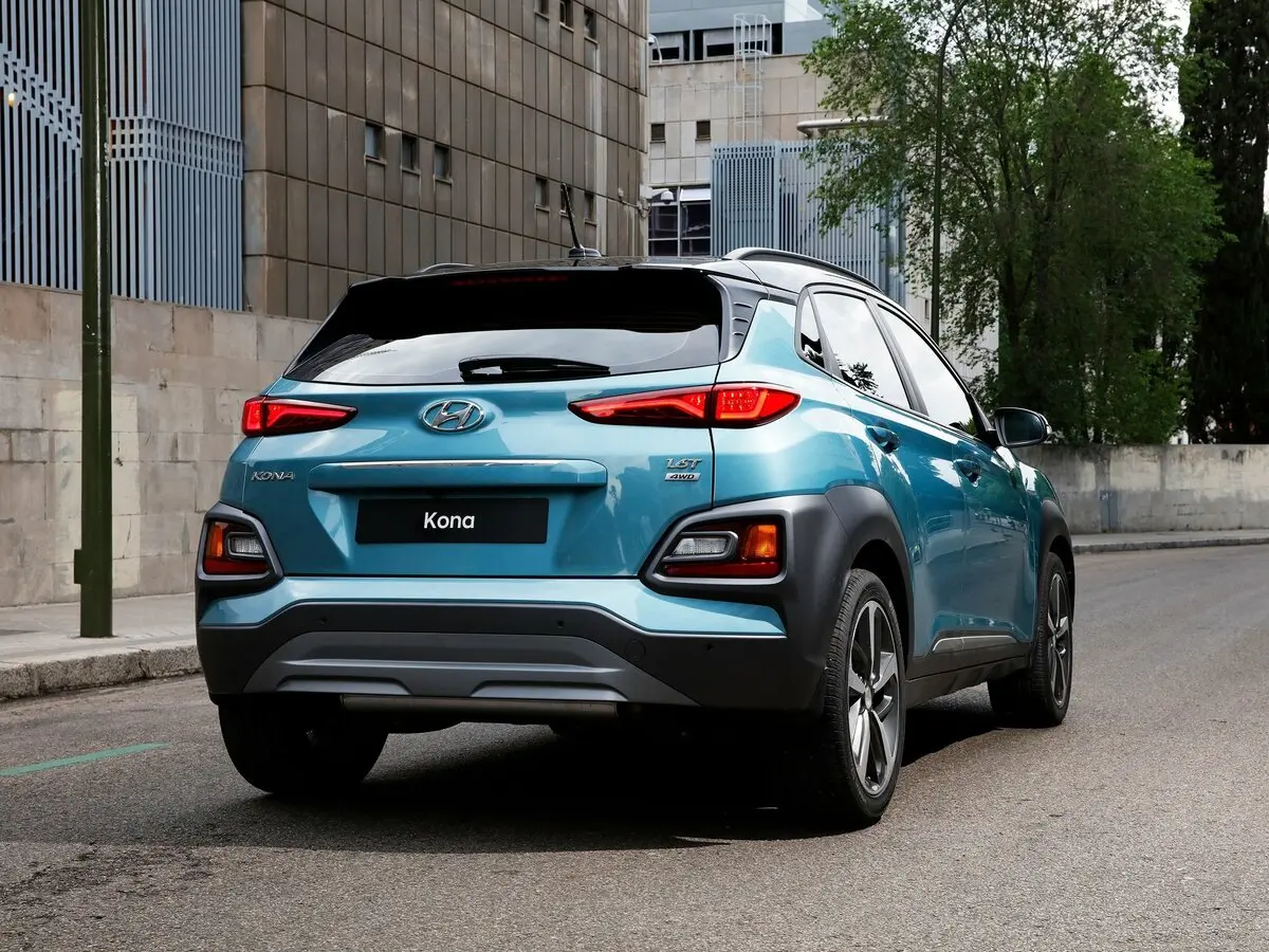 Hyundai Kona I Внедорожник 5 дв. — фото 4