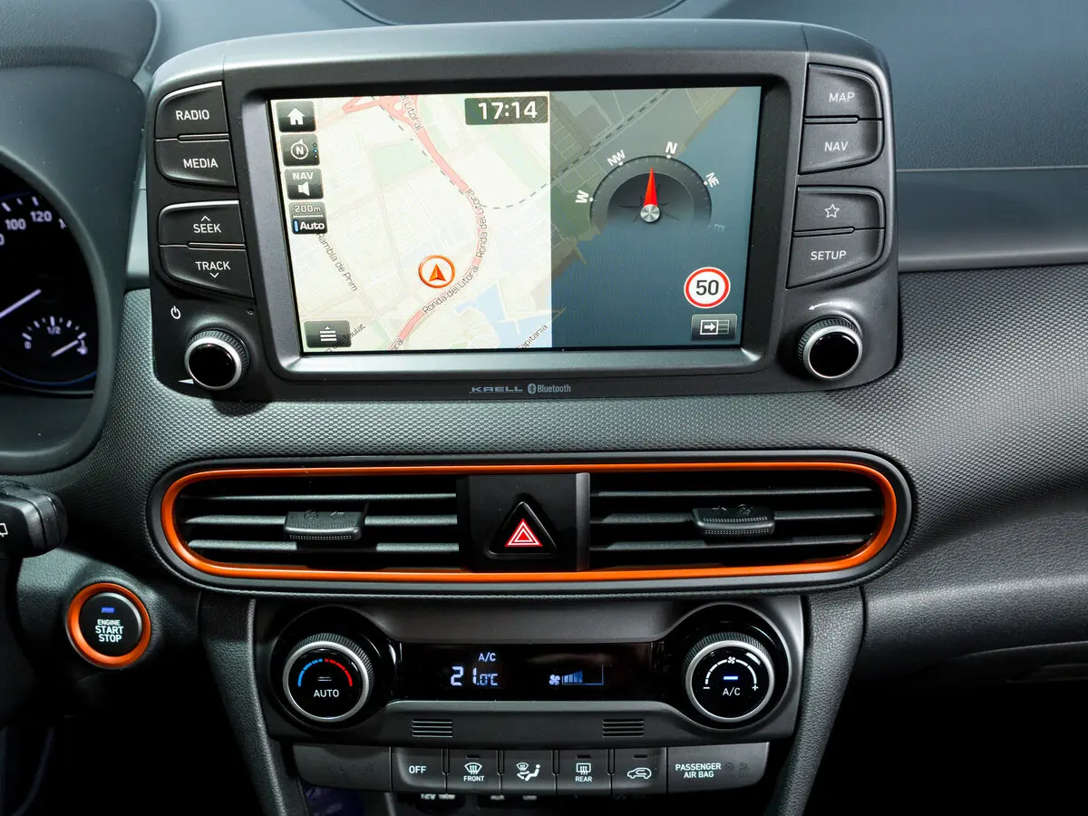 Hyundai Kona I Внедорожник 5 дв. — фото 13