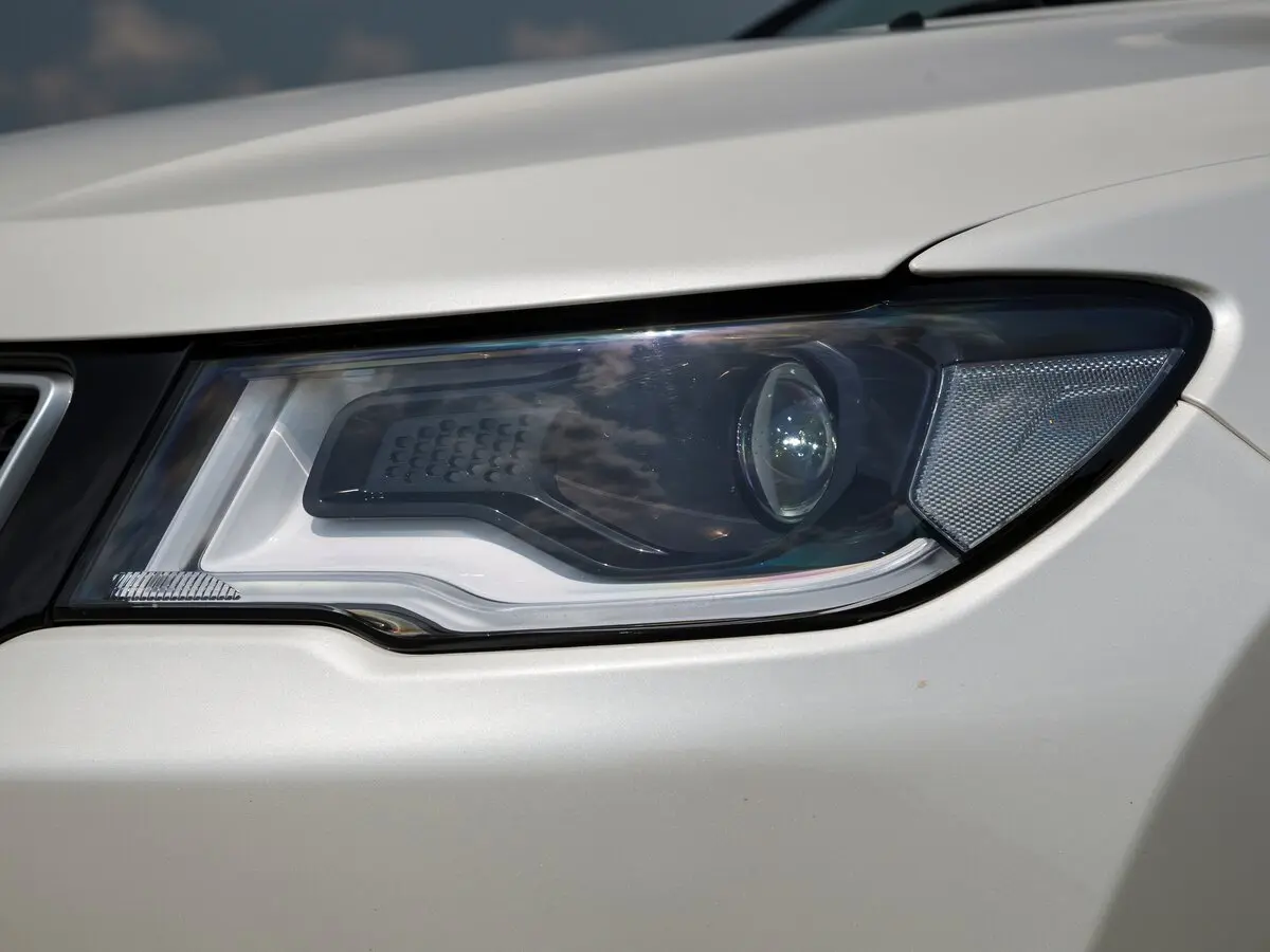 Jeep Compass II Внедорожник 5 дв. — сүрөт 32