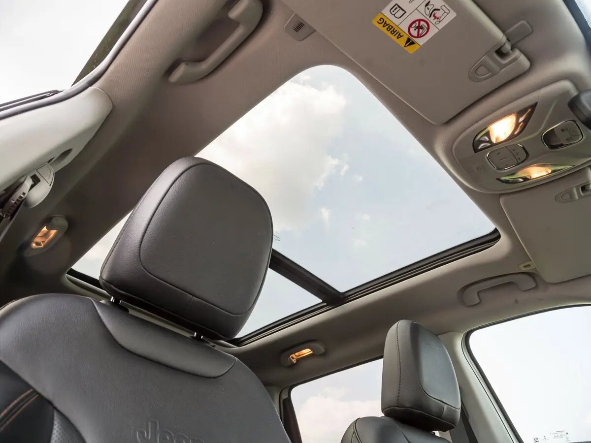 Jeep Compass II Внедорожник 5 дв. — сүрөт 34