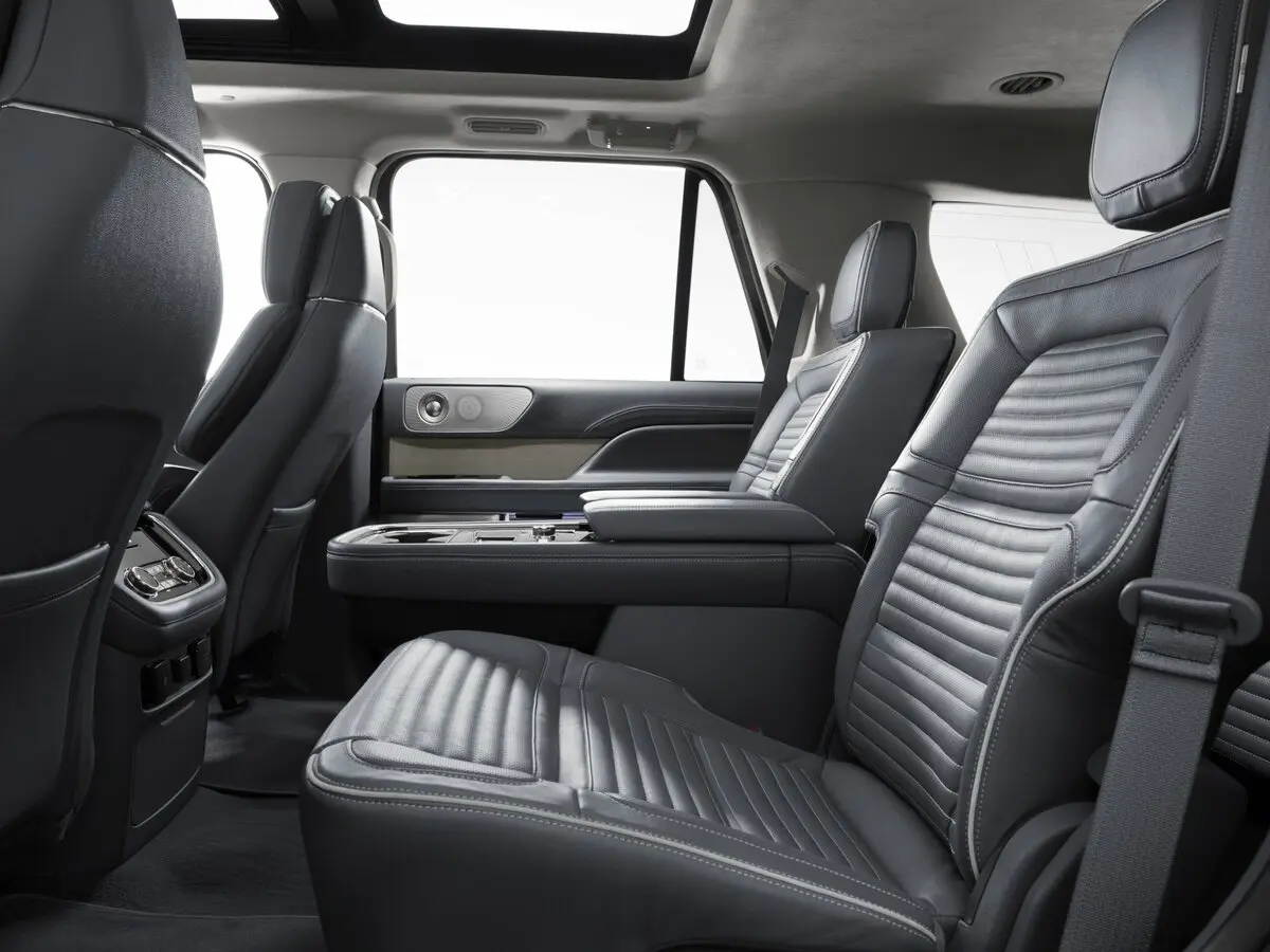 Lincoln Navigator IV Внедорожник 5 дв. — сүрөт 7
