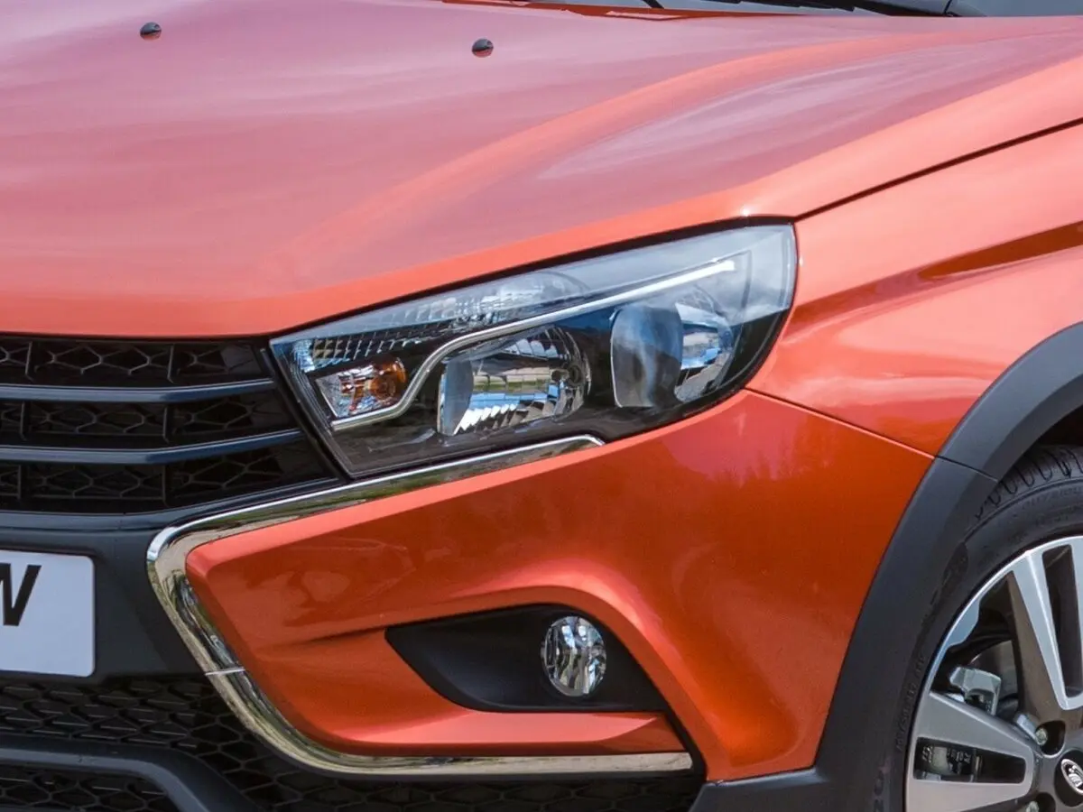 Lada (ВАЗ) Vesta I Универсал 5 дв. SW Cross — сүрөт 16