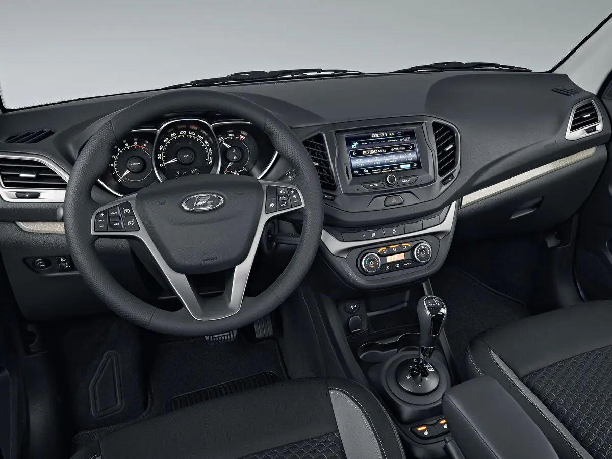 Lada (ВАЗ) Vesta I Универсал 5 дв. SW — сүрөт 6