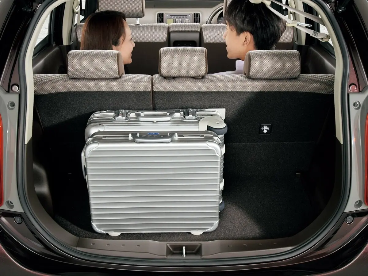 Daihatsu Boon II Рестайлинг Хэтчбек 5 дв. — сүрөт 5