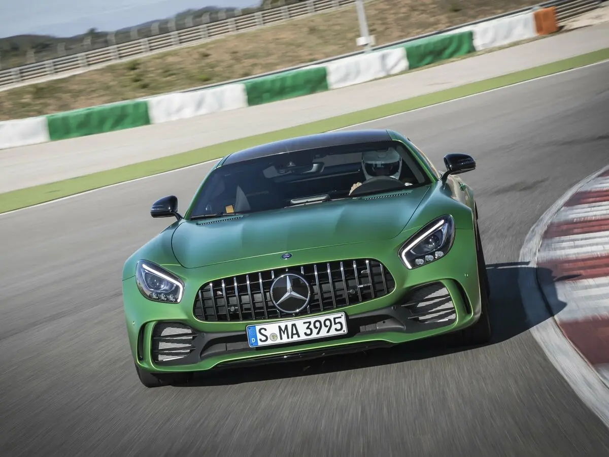 Mercedes-Benz AMG GT I Рестайлинг Купе — сүрөт 3
