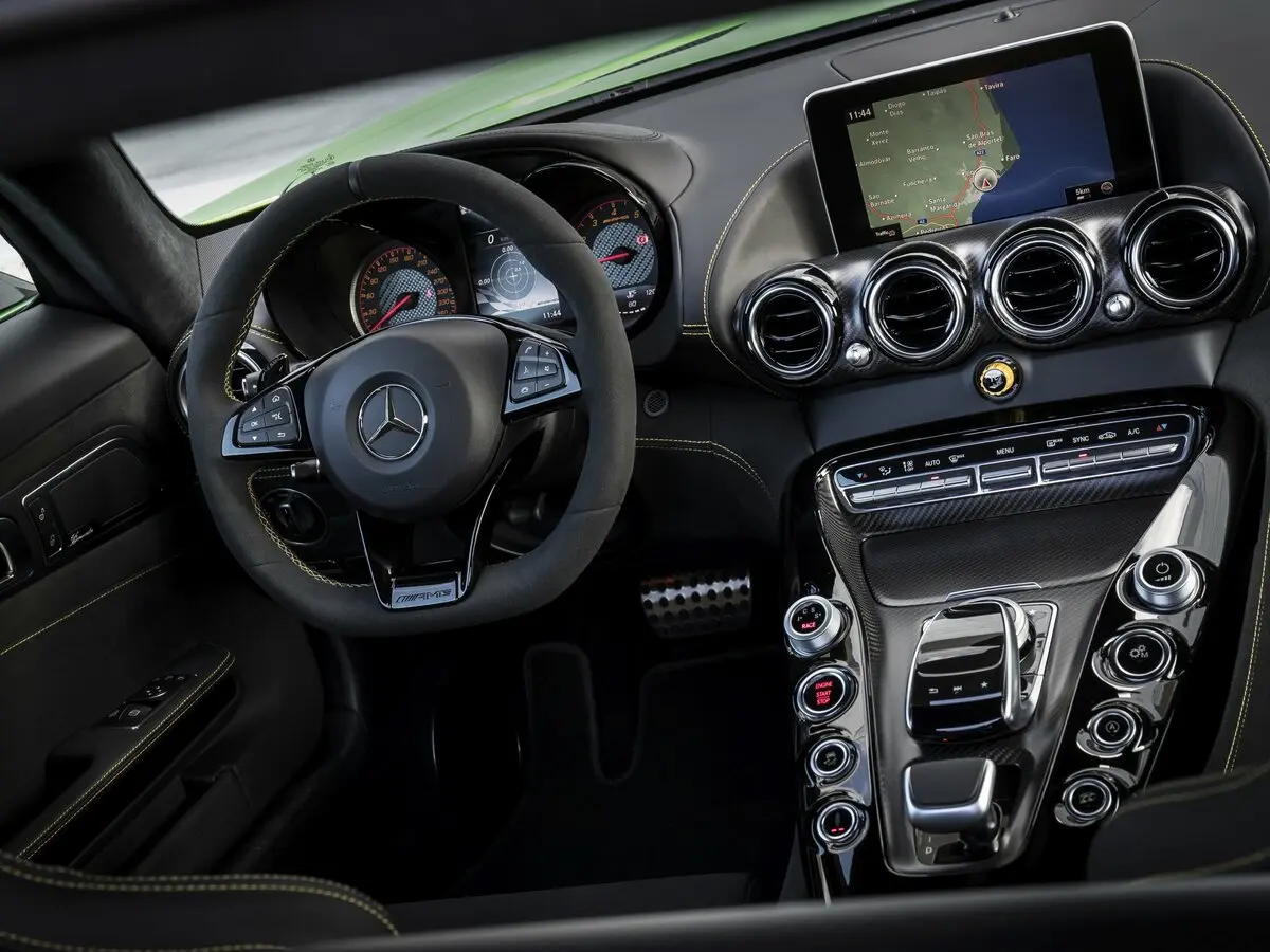 Mercedes-Benz AMG GT I Рестайлинг Купе — сүрөт 6