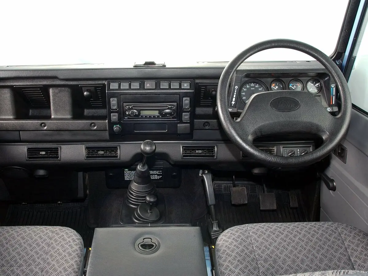 Land Rover Defender I Пикап Двойная кабина — сүрөт 6