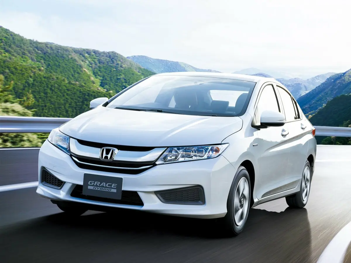 Honda Grace I Седан — сүрөт 3