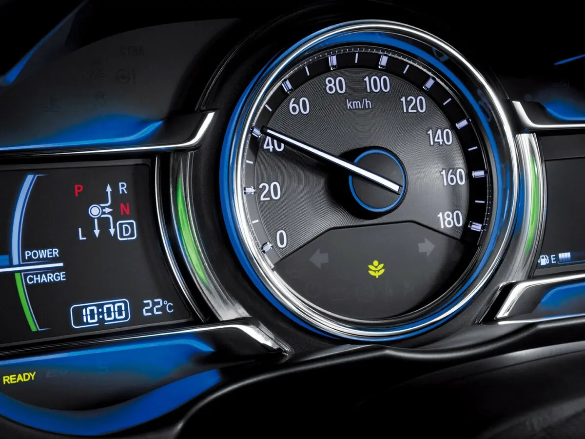 Honda Grace I Седан — сүрөт 9