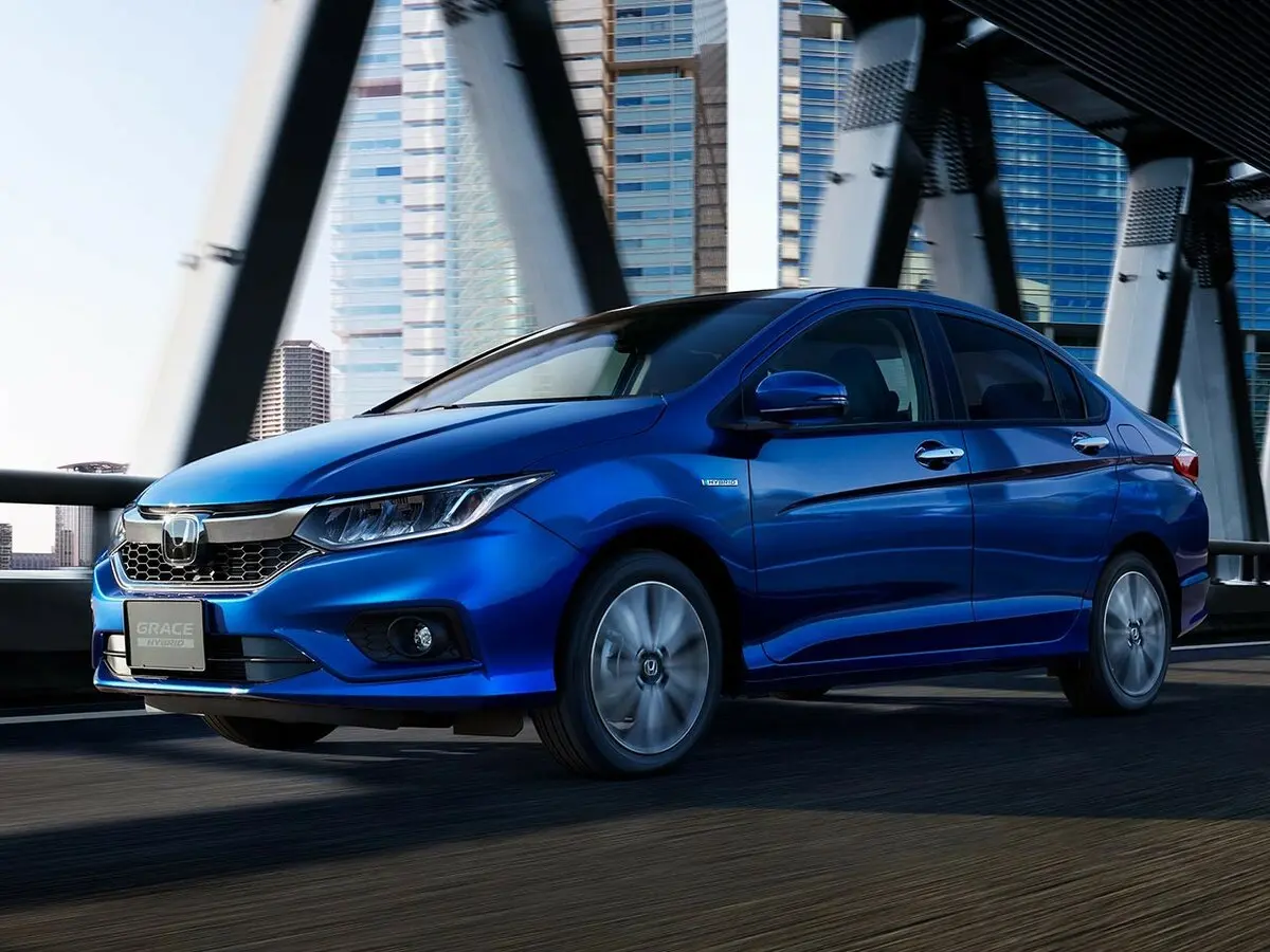 Honda Grace I Рестайлинг Седан — сүрөт 2