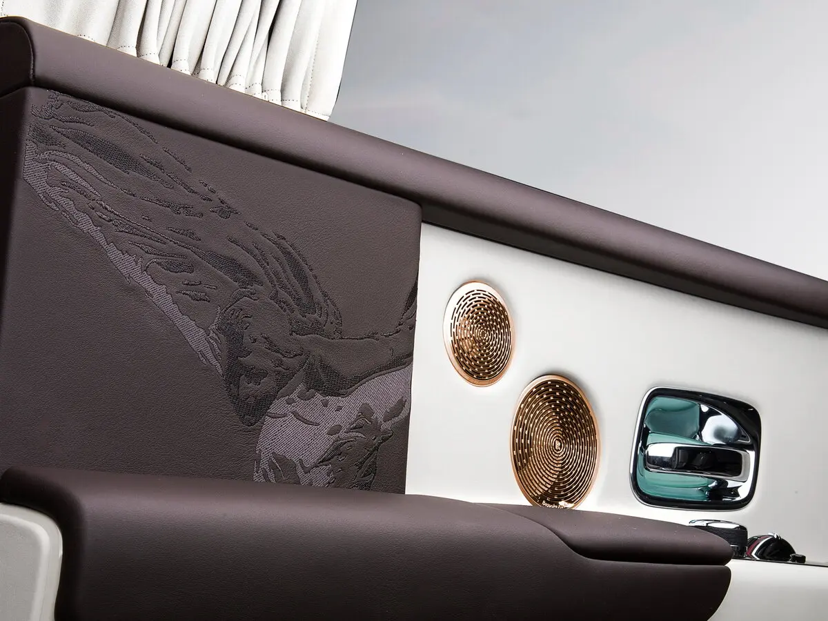 Rolls-Royce Phantom VIII (Series I) Седан — сүрөт 11