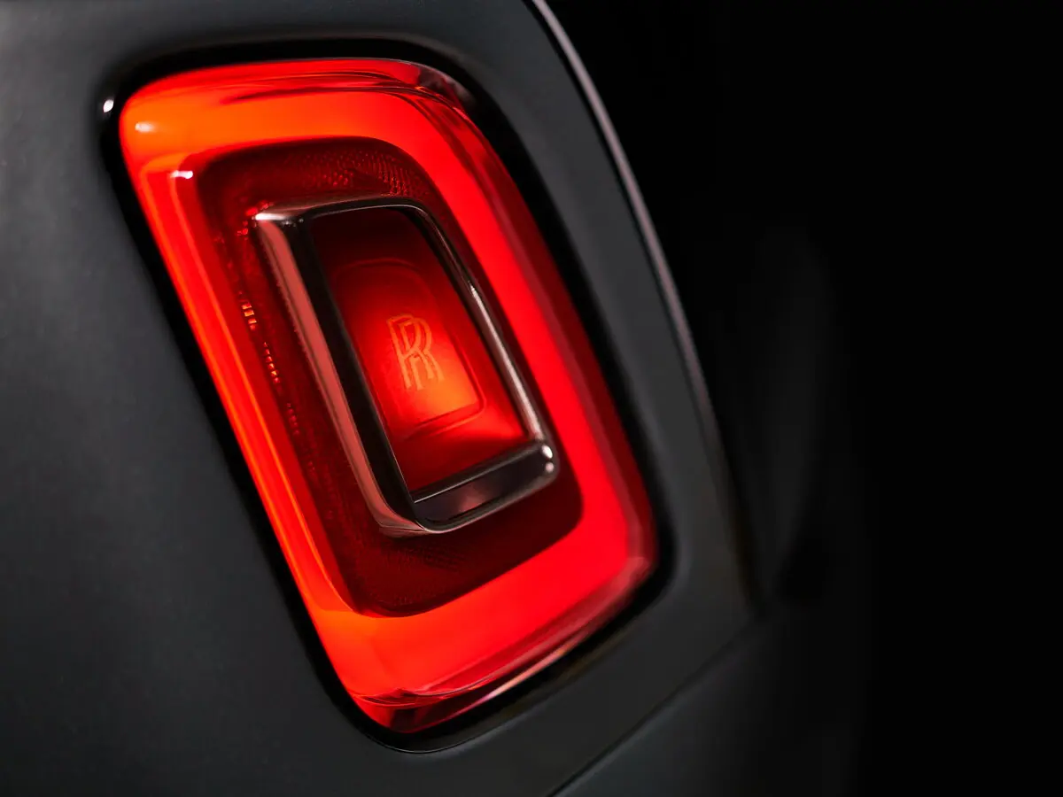 Rolls-Royce Phantom VIII (Series I) Седан — сүрөт 13